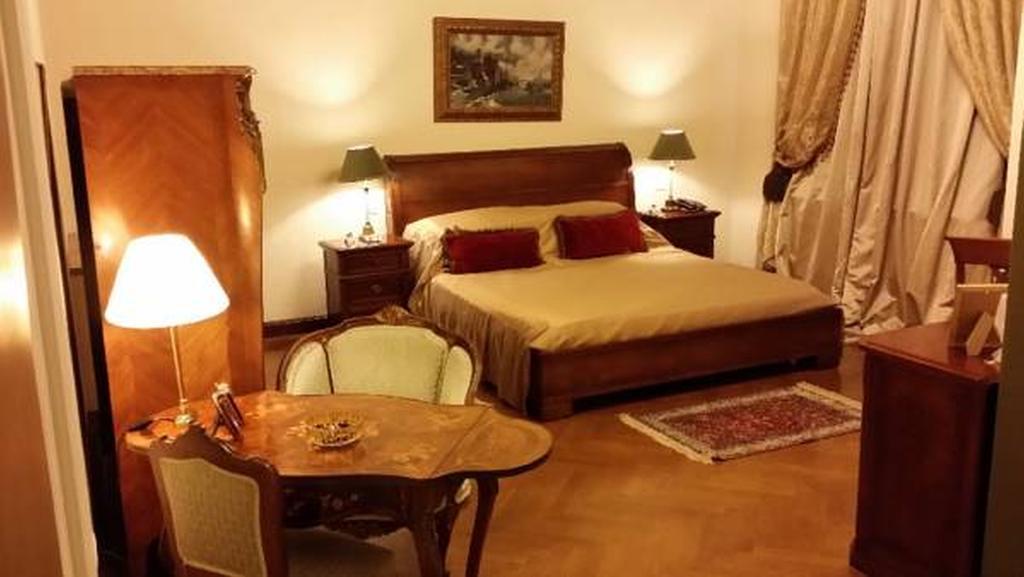 Grand Boutique Hotel Bucureşti Ngoại thất bức ảnh