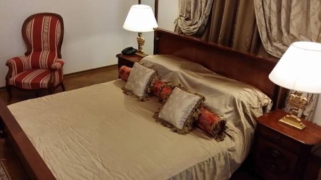 Grand Boutique Hotel Bucureşti Ngoại thất bức ảnh
