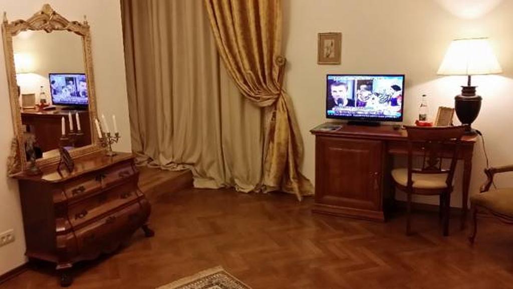 Grand Boutique Hotel Bucureşti Ngoại thất bức ảnh