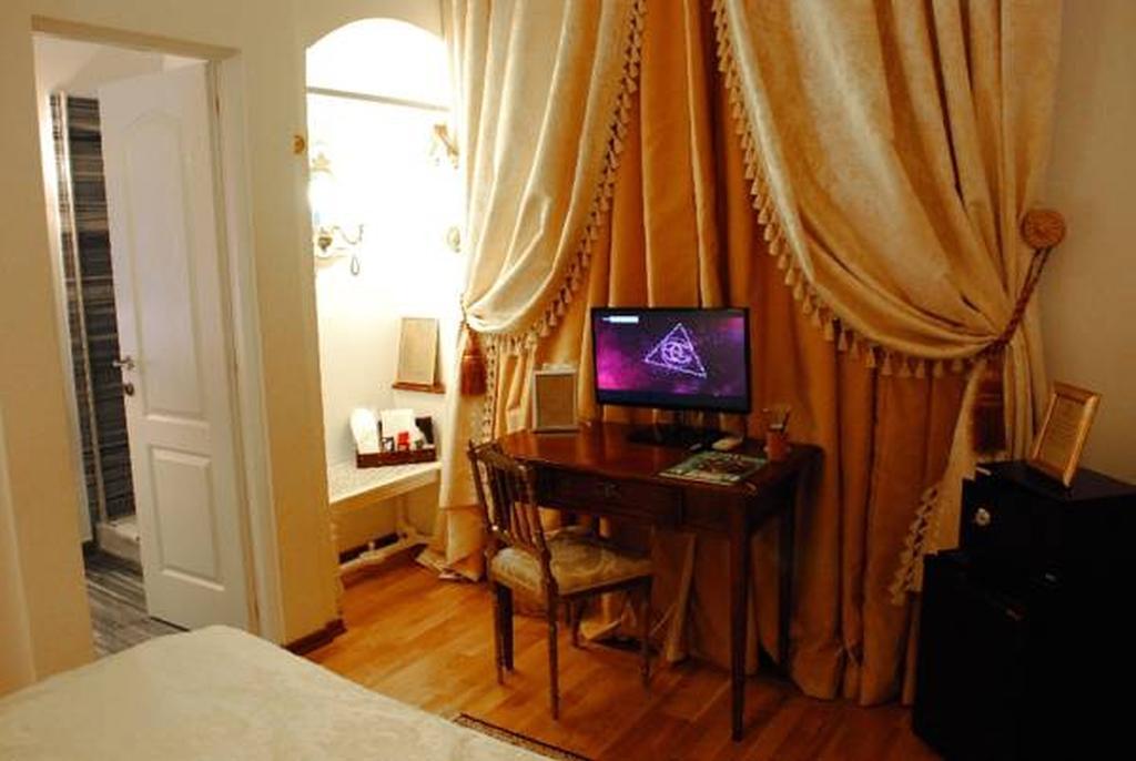 Grand Boutique Hotel Bucureşti Ngoại thất bức ảnh