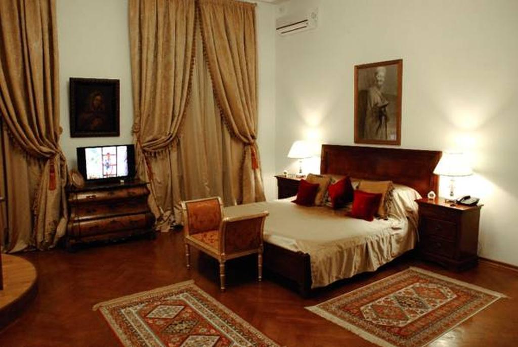 Grand Boutique Hotel Bucureşti Ngoại thất bức ảnh