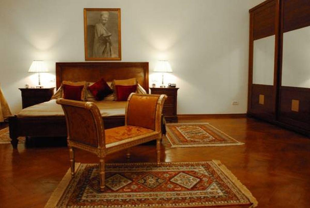 Grand Boutique Hotel Bucureşti Ngoại thất bức ảnh